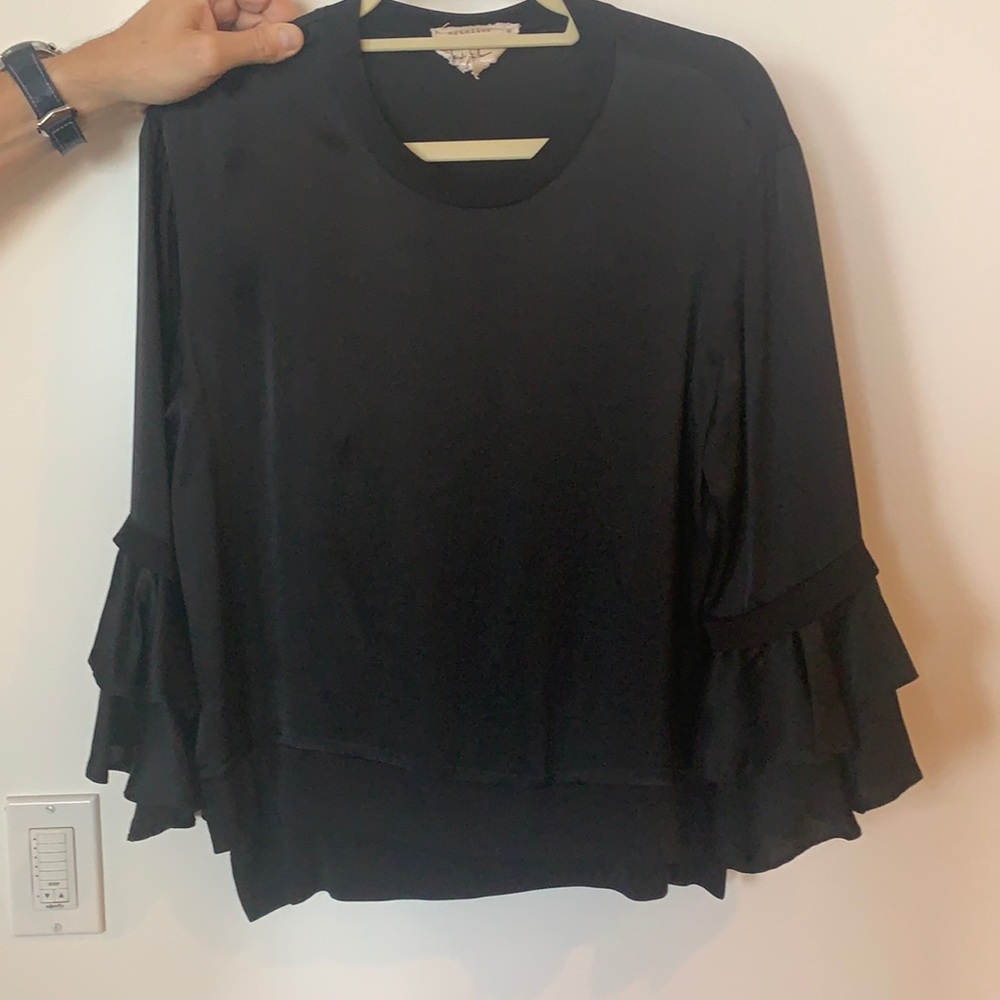 Nicole Miller S black ruffle sleeve silk blouse